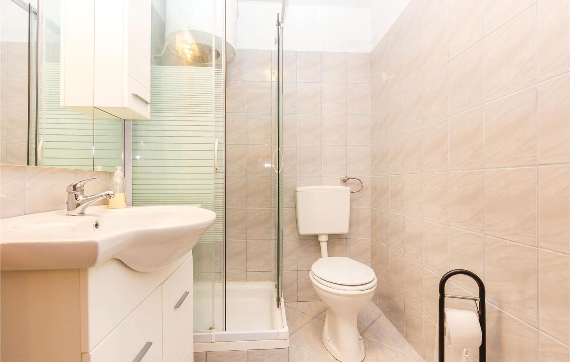 Stunning apartment in Bakar with WiFi Bagian luar foto